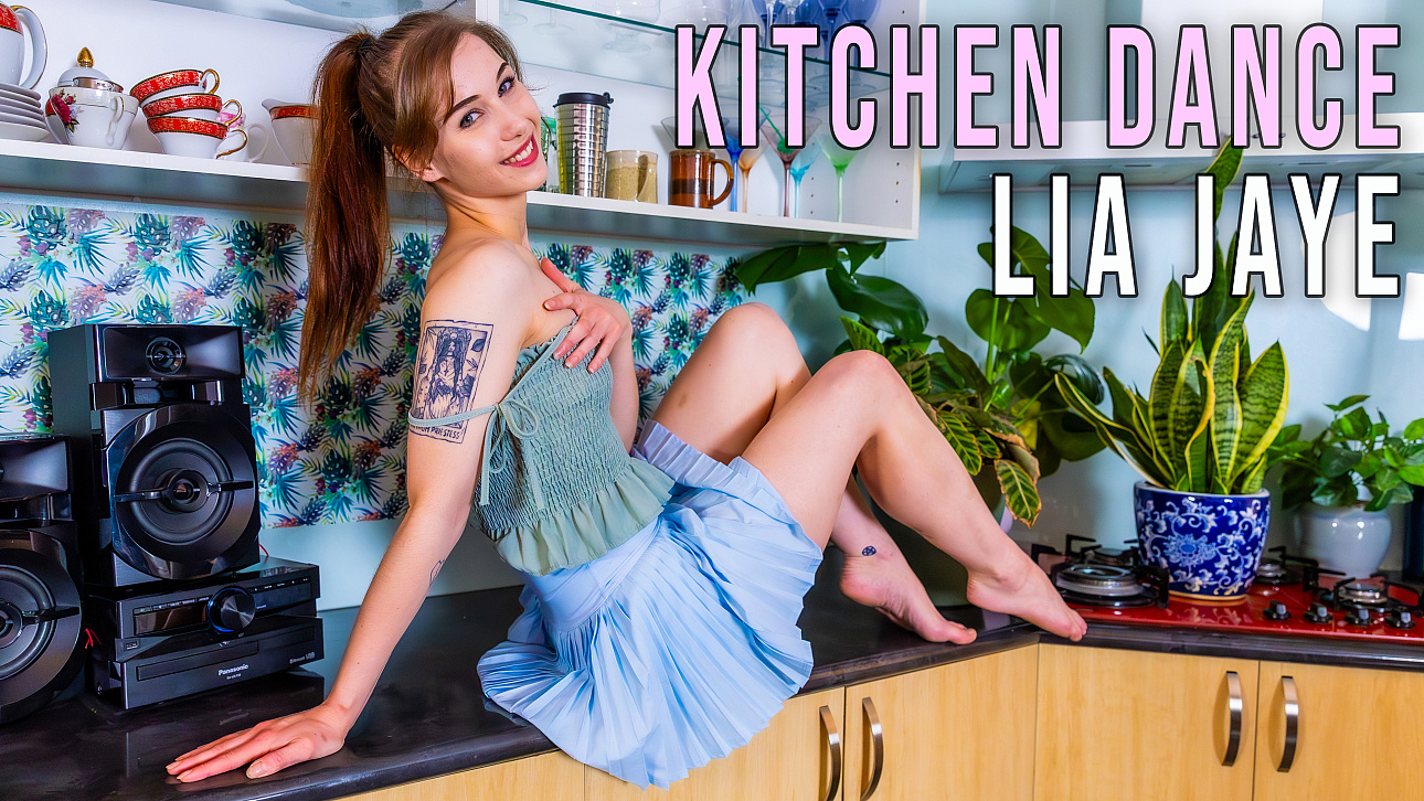 189145 girlsoutwest – Lia Jaye – Kitchen Dance