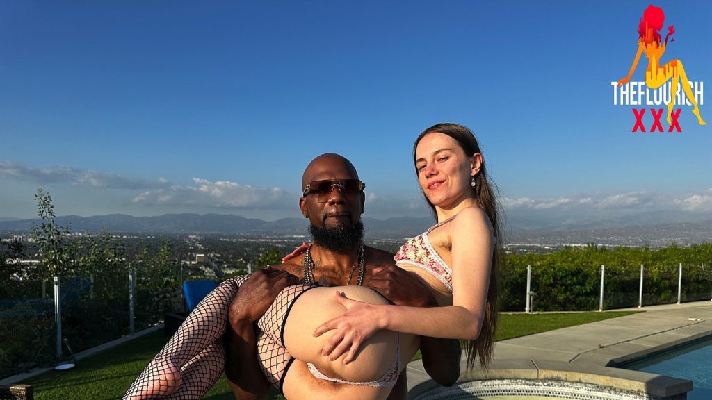 9859 3x theflourishxxx – Chocolate God, Sia Wood – Sia Wood gets caught trespassing into property of 11in BBC