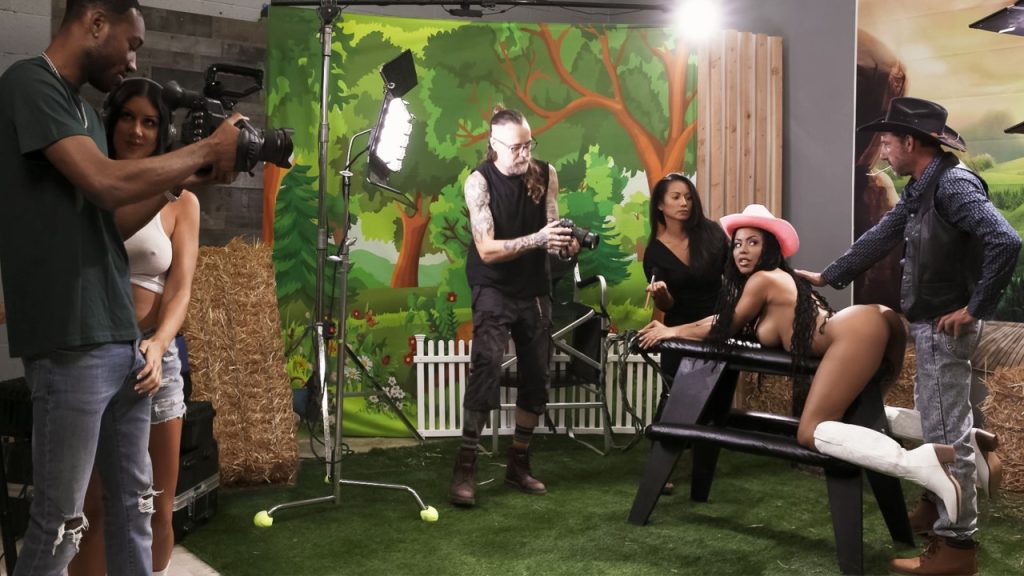 poster 01 30 workmeharder realitykings – Kira Noir, Queenie Sateen, Hollywood Cash – Camera Guy Takes Two