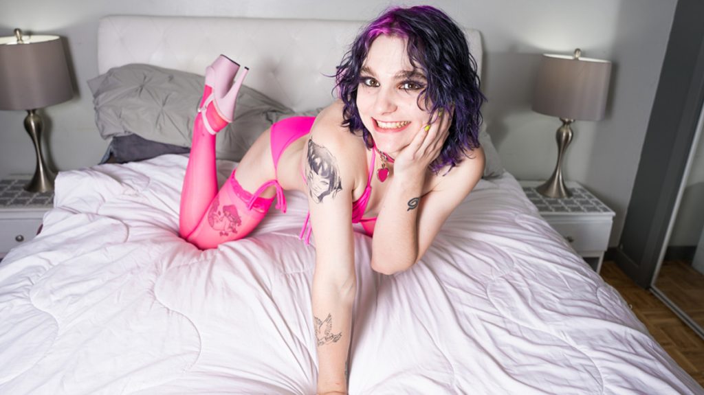 34499 1x bobstgirls – Mama Shroomz – Hot In Pink!
