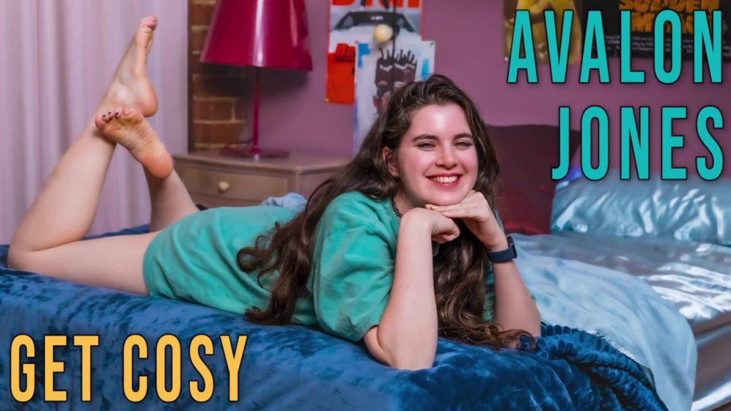 190260 1x girlsoutwest – Avalon Jones – Get Cosy