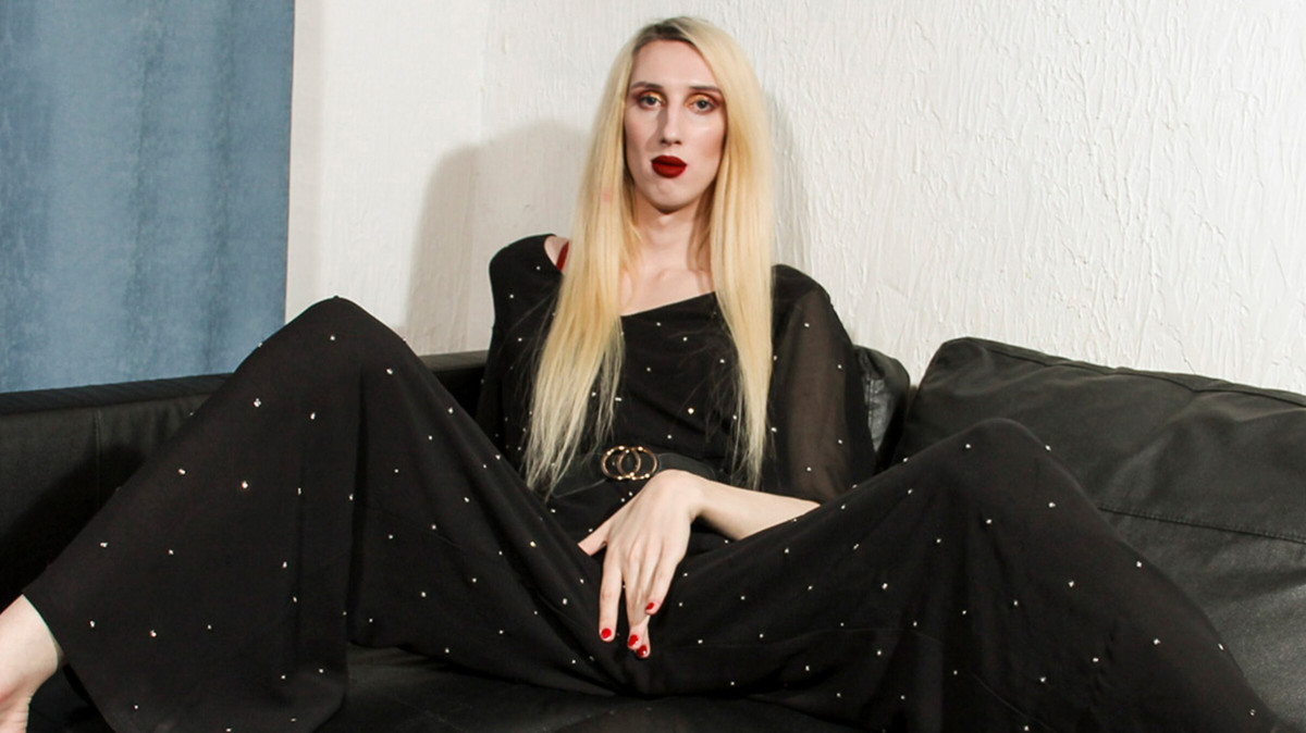 34578 bobstgirls – Diana Gordan – There Is Something About Diana!