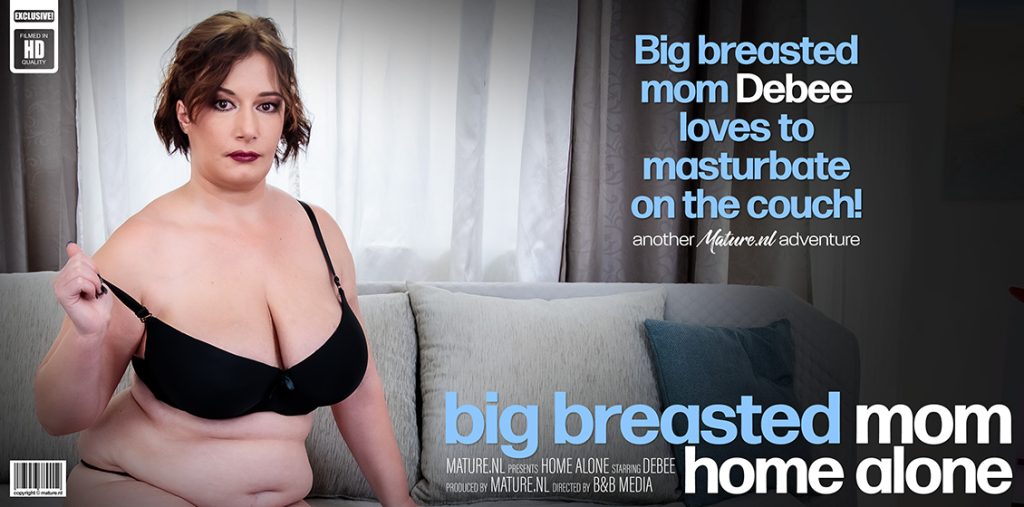 43125 0 maturenl – Debee – Curvy Czech mom Debee with her huge tits loves to finger her shaved pussy when she’s alone