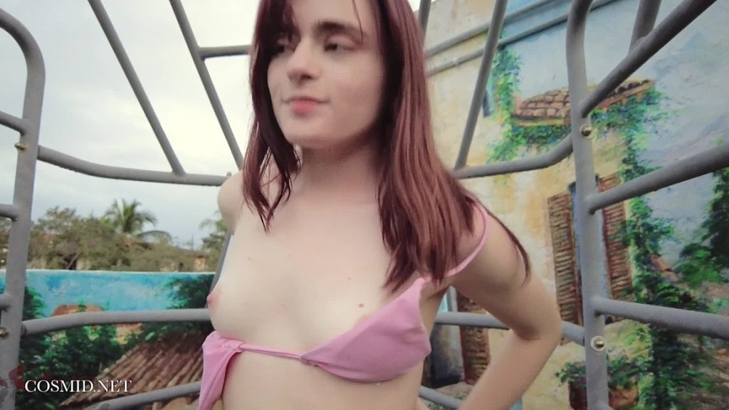 53761 1x cosmid – Reese Oliver – Reese Oliver Strips On The Jungle Gym