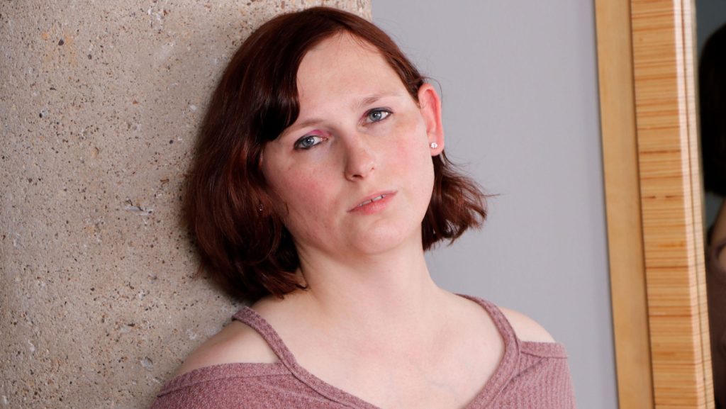 27805 1x FemoutXXX – Scarlette Robin – My Naughty Neighbour