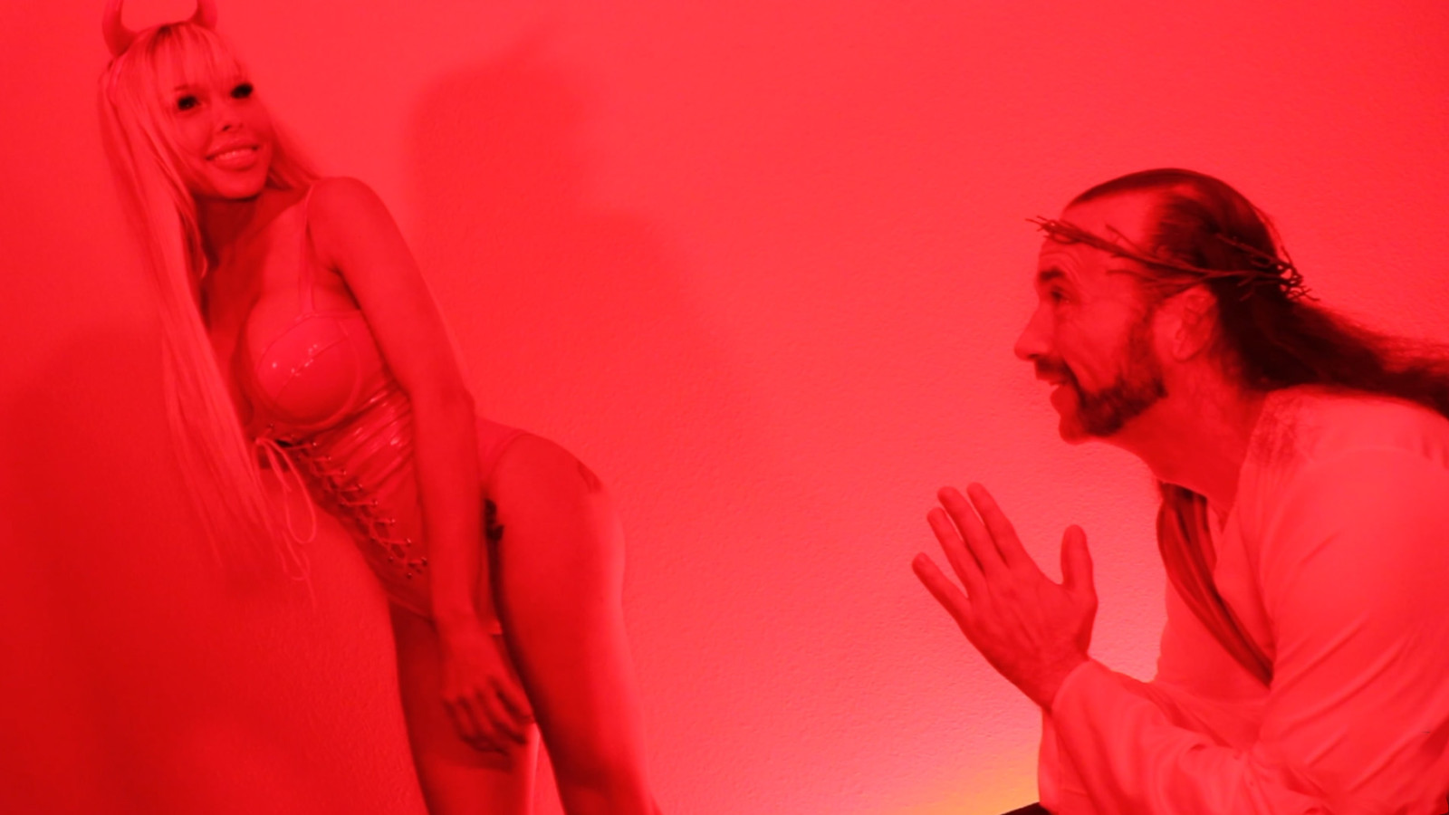 4122 RealTGirls – Britney Kade – Devilish Brittney Seduces Angelic Randy!