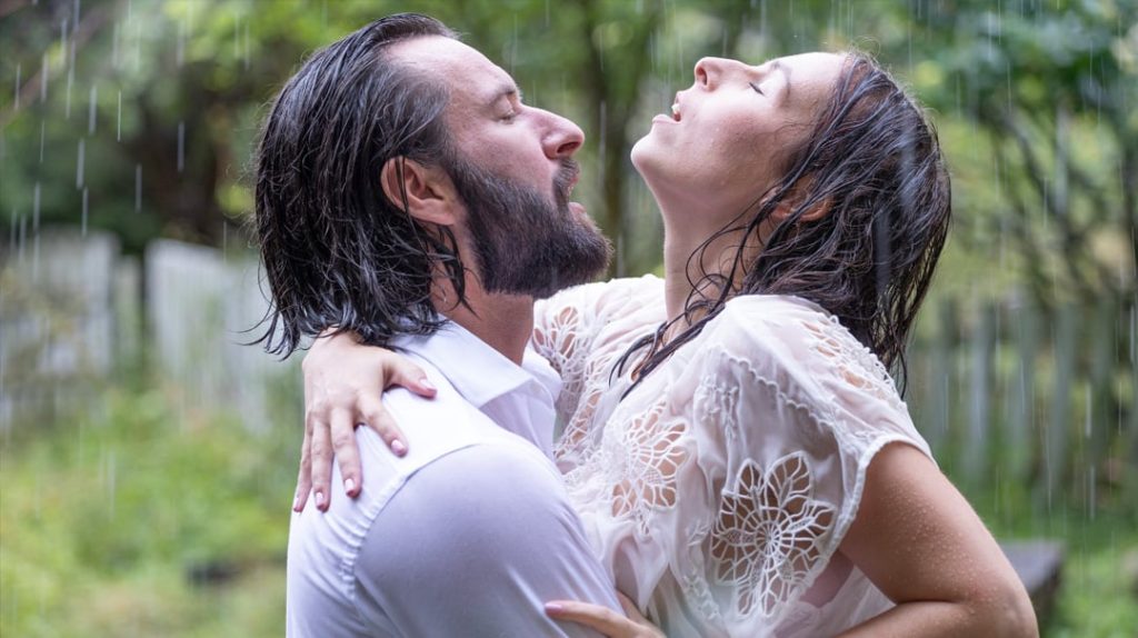 FrolicMe – Lucy Felthouse – RAINFALL – Story 1 388 STORY FEATURE FrolicMe – Lucy Felthouse – RAINFALL – Story