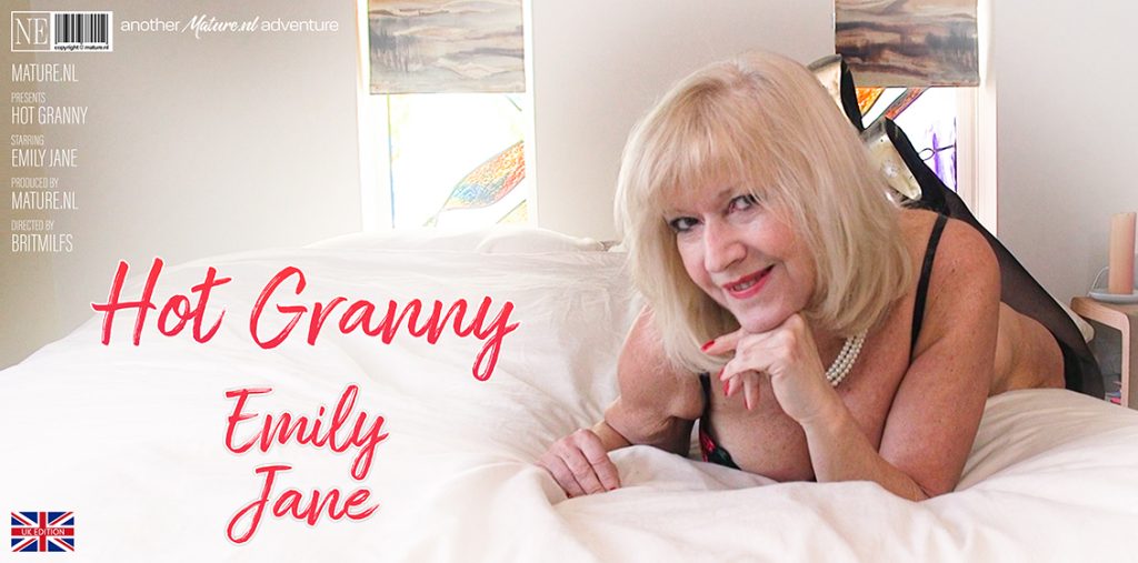 44859 0 Mature.NL – Emily Jane – Hot British Granny Emily Jane plays with herself in bed