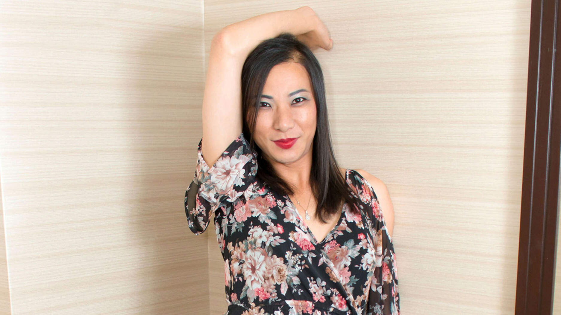 48920 TGirlJapan – Bora Gin – Bora’s Hot Cum Load!