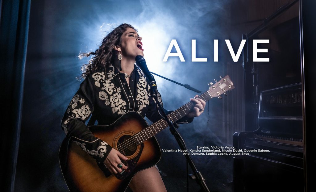 1 size2000 4 LifeSelector – Victoria Voxxx, Valentina Nappi, Kendra Sunderland, Nicole Doshi, Queenie Sateen, Ariel Demure, Sophia Locke, August Skye – Alive