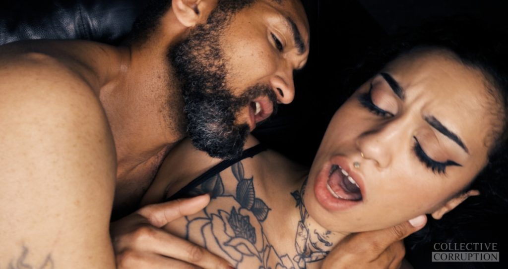 3078 2x CollectiveCorruption – Arson Leigh, Bianca Strange, Brynn Michaels, Hazel Paige, Mickey Mod, Ravyn Alexa – Mickey Mod: Tight Focus