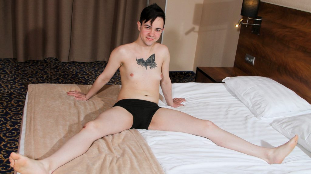 184 Transnificent – Viktor – Viktor Debuts