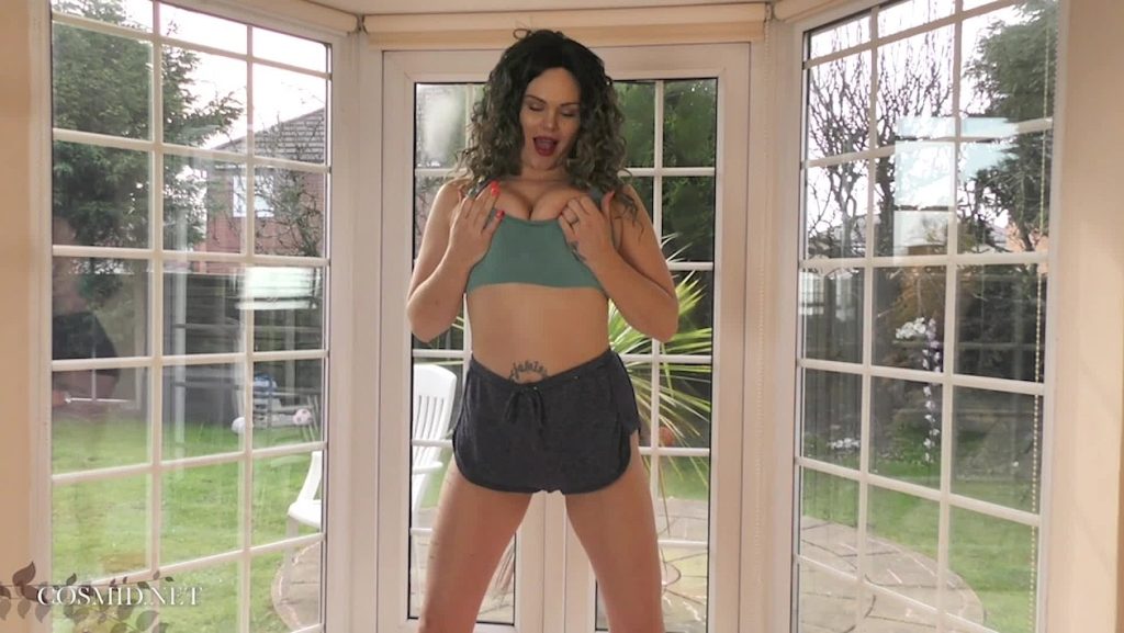 55865 2x Cosmid.net – Carla Browns – Carla Browns Green Top Strip