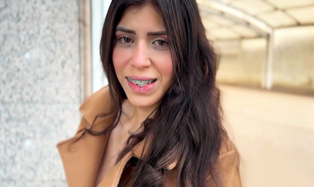 6BpuYu PutaLocura – Molly Smith – Pilladas aspirante a modelo