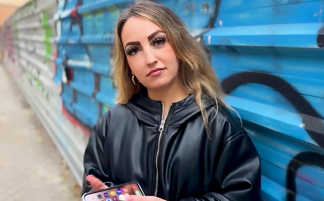 Hr4ZjV PutaLocura – Labona Cloxy – Pilladas Andaluza busca trabajo