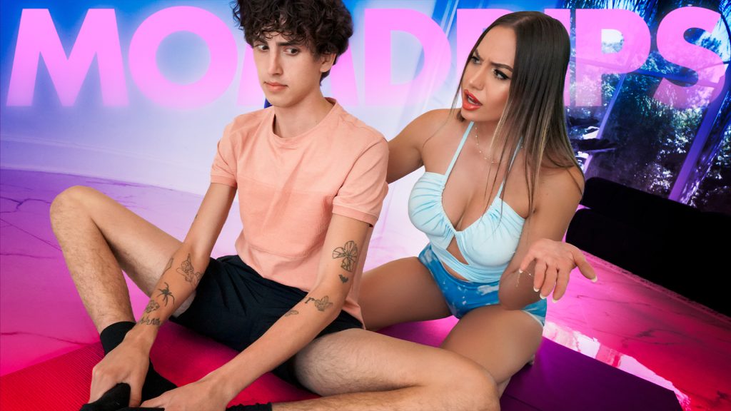 hi 135 MomDrips – Desiree Dulce, Dylan Ledger – Can’t Stop Playing Video Games? Have You Tried Fucking Your Stepmom While She’s in Yoga Pants Instead