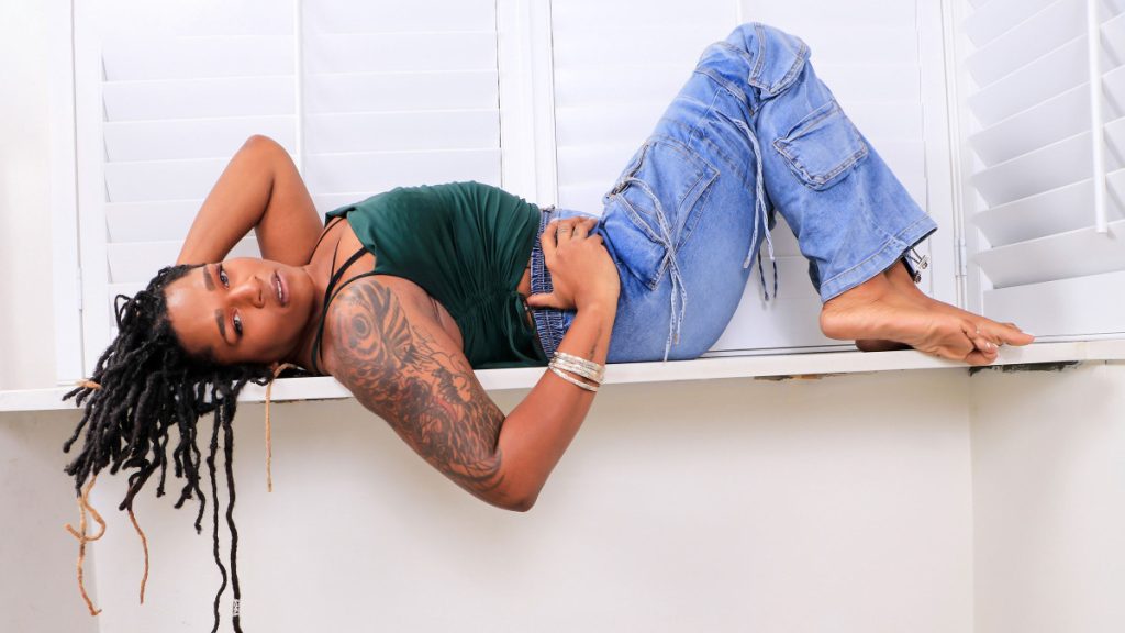 119314 1x BlackTGirls – Marley Rose – Meeting Marley Rose