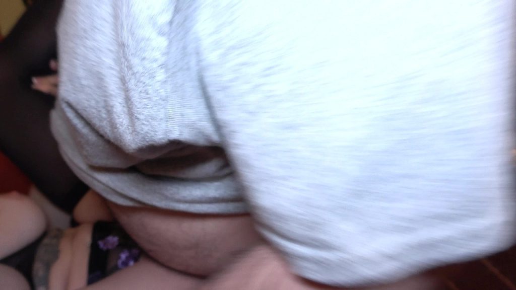 659 1x TadPoleXStudio – Maria Fox – Maria Fox Gangbang Couch Pt1