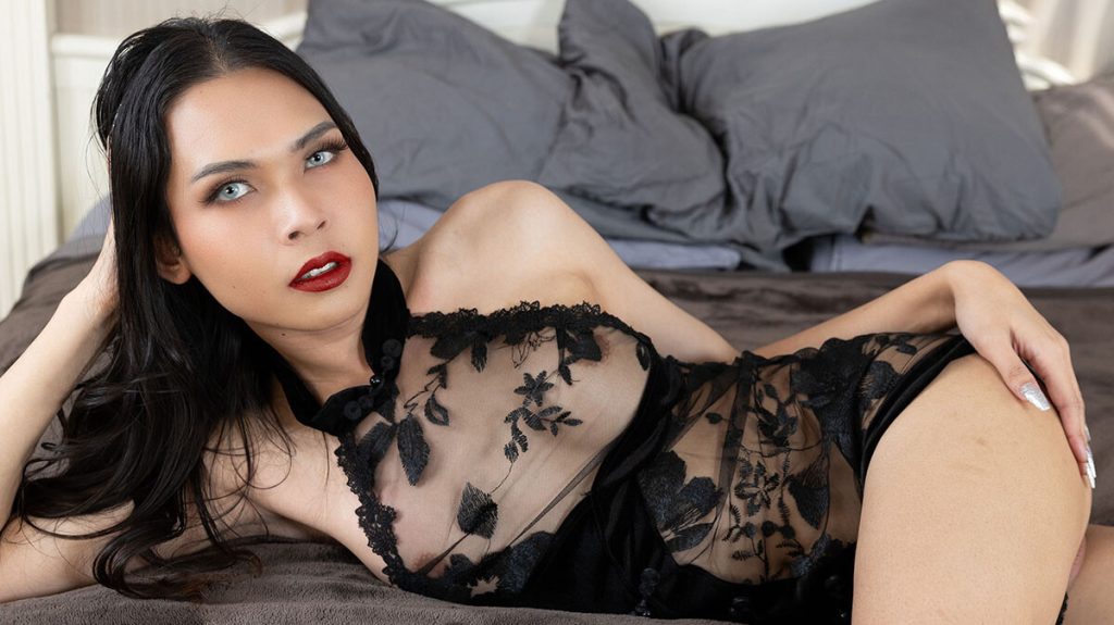 94186 1x FranksTGirlWorld – Ploy – Welcome Back Ploy