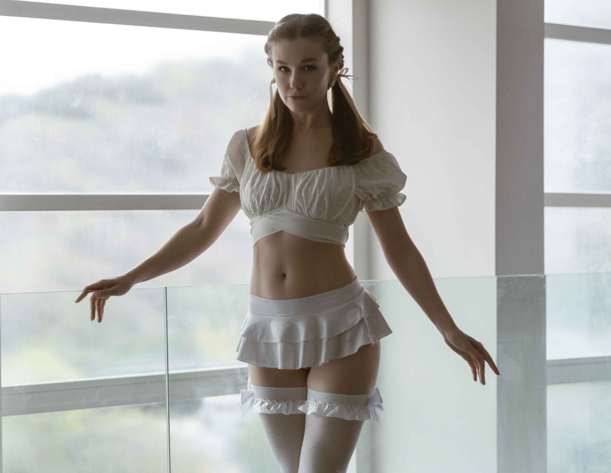 1 EmilyBloom – Emily Bloom – Ballet