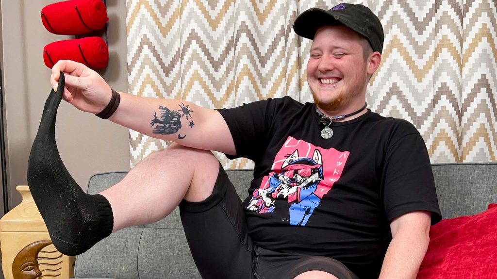 Transnificent – Rowan – Rowan Strokes! 1 2733 Transnificent – Rowan – Rowan Strokes!