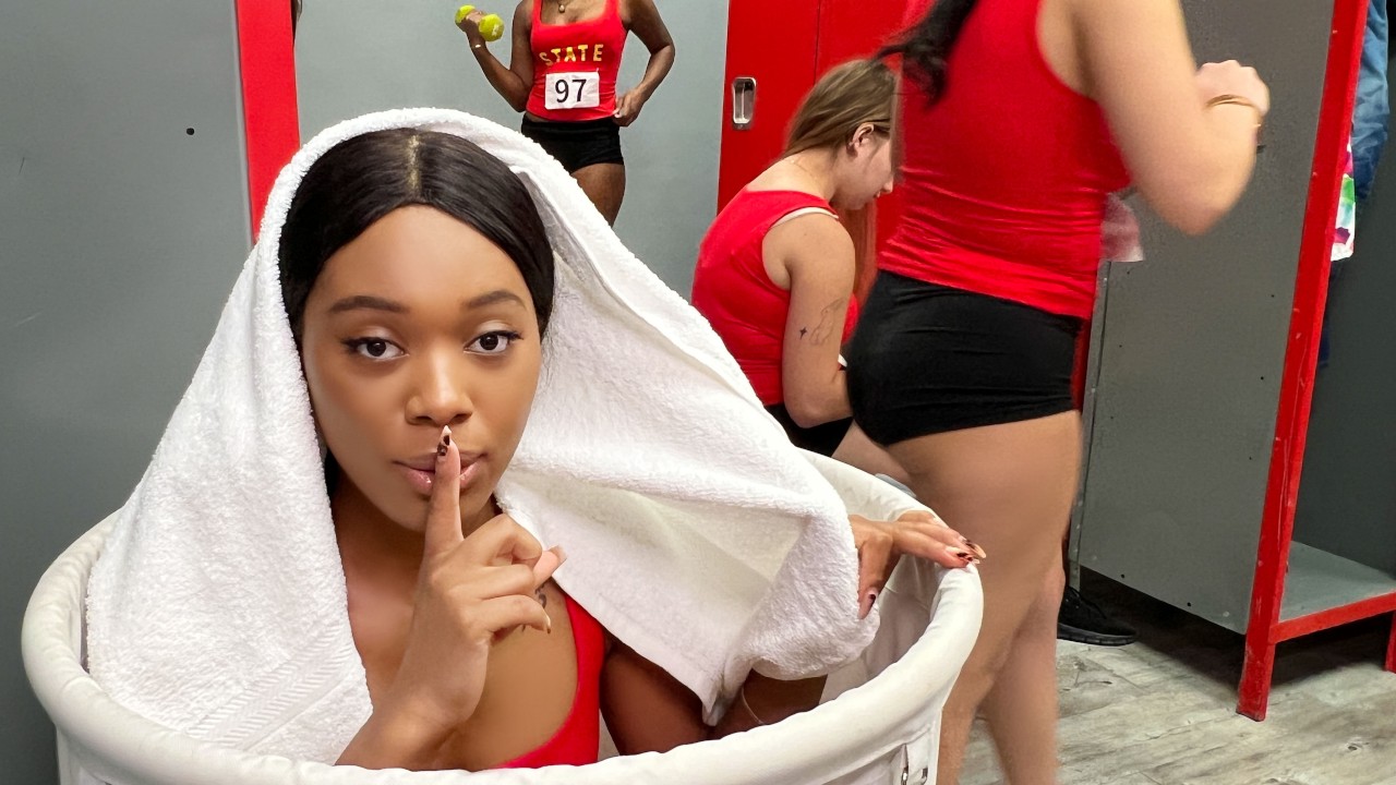 poster 01 47 LetsPostIt – Journey Love, Logan Xander – Stretching the Track Star