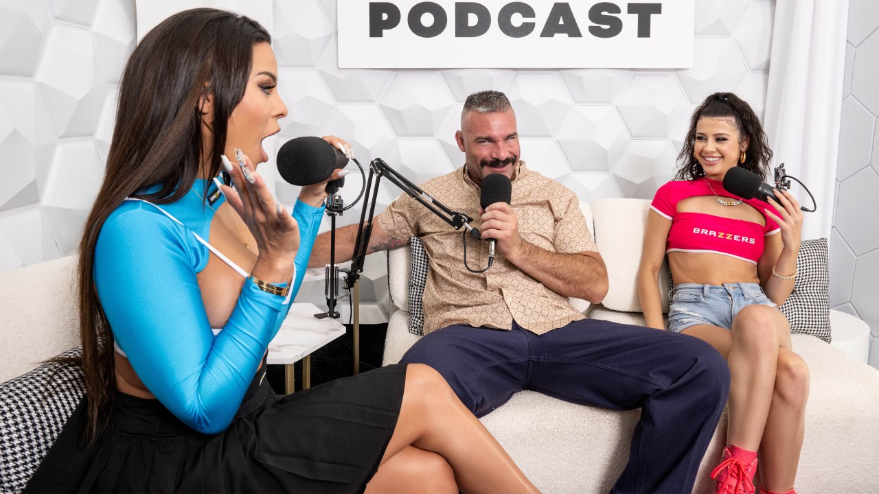 Free Brazzers Luna Star, Kylie Rocket, Charles Dera - Luna Star, Kylie Rocket, Charles Dera The Brazzers Podcast: Episode 19 Video Watch on FatPass poster 01 61 Brazzers – Luna Star, Kylie Rocket, Charles Dera – The Brazzers Podcast: Episode 19